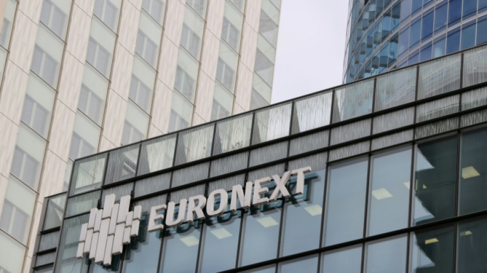 La Bourse de Paris termine sans changement, atone avant No&euml;l