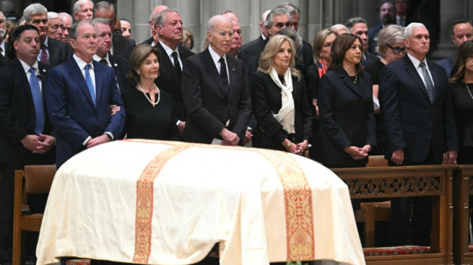 EUA homenageia Dick Cheney com Donald Trump fora da lista de convidados
