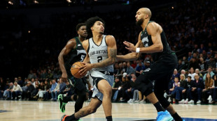 NBA: San Antonio battu à Minneapolis, le Thunder enchaîne