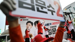 South Korea's presidential candidates rally in final campaign stretch
