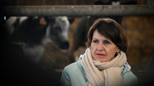 Dermatose bovine: la quasi-totalit&eacute; des zones r&eacute;glement&eacute;es lev&eacute;es, annonce Genevard