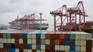 Exportações da China aumentam em junho, em particular as destinadas aos Estados Unidos