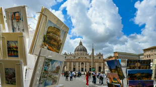 Letzte Vorbereitungen für Papst-Wahl: Kardinäle beraten und beziehen Zimmer