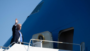 Trump anuncia conversas 'muito boas' com o Ir&atilde;; Teer&atilde; nega