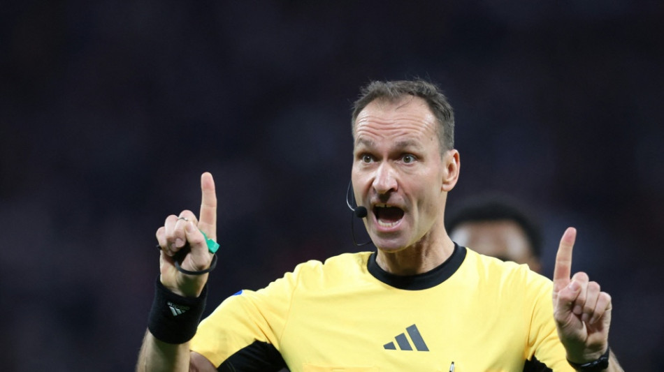 Dankert pfeift Bayern gegen Dortmund 