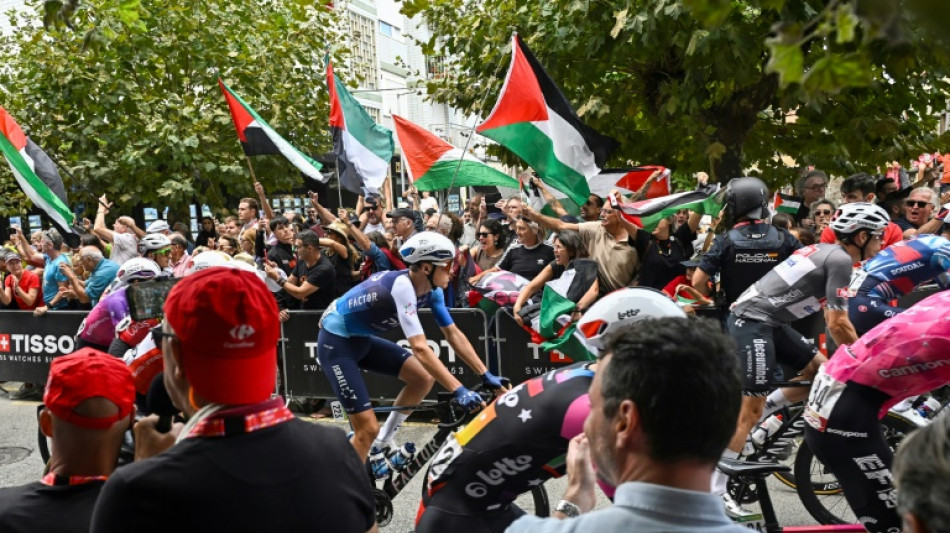 Protests against Israeli team divide Vuelta and scare riders