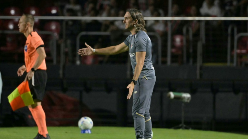 Fluminense anuncia Zubeldía como novo técnico após saída de Renato Gaúcho