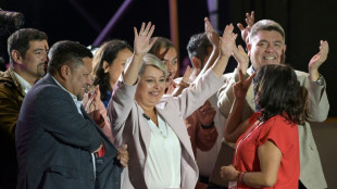 Kast promete recuperar el "orden y la seguridad" de Chile al cerrar la campaña al balotaje