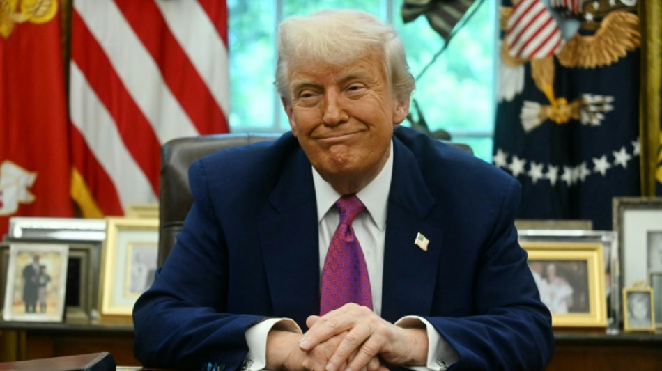 US-Präsident empfängt Hauptinvestoren in seinen Trumpcoin zu Abendessen