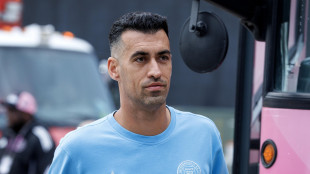 Calcio: Busquets si ritira a 37 anni 'ogni fine un nuovo inizio'