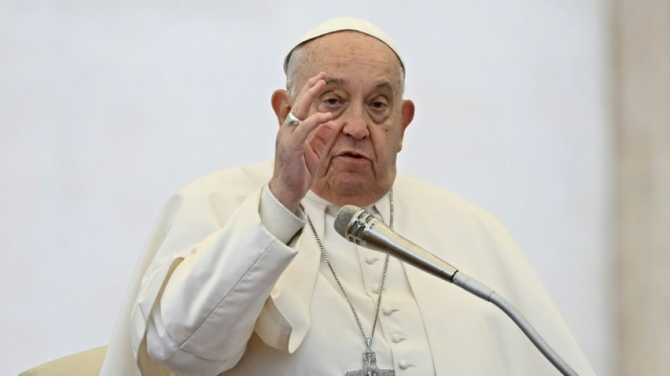 Invasión rusa de Ucrania es un "desastre vergonzoso para la humanidad", deplora el papa