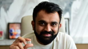 Diamantes sint&eacute;ticos pressionam gemas naturais