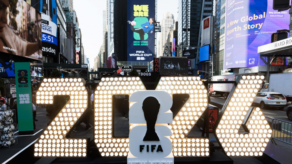 Effetto AI nel calcio, ecco gli avatar per aiutare gli arbitri