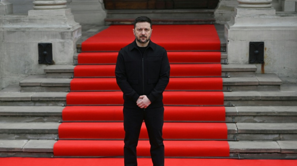 UE aprova empr&eacute;stimo de &euro; 90 bilh&otilde;es &agrave; Ucr&acirc;nia e novas san&ccedil;&otilde;es contra a R&uacute;ssia