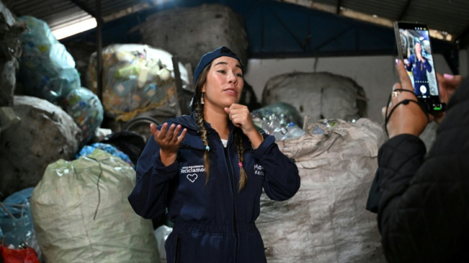 Colombian influencer puts the pizzazz into recycling