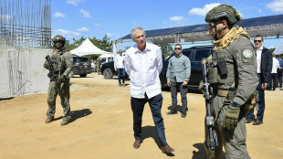 Kast visita el muro fronterizo dominicano contra la migraci&oacute;n irregular desde Hait&iacute;