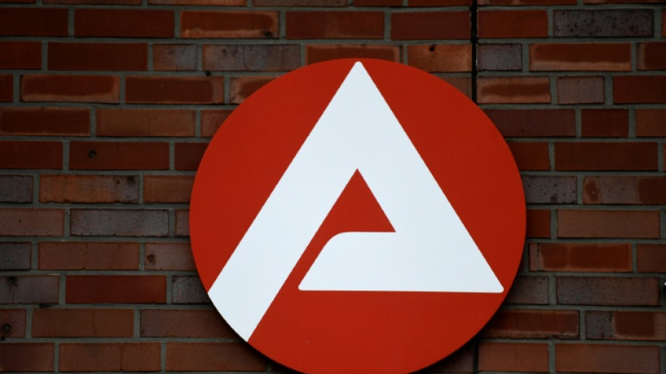 Arbeitslosenzahl im Mai nur leicht gesunken