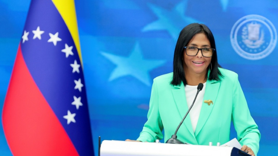 La presidenta encargada de Venezuela promete aumentar salarios el 1 de mayo
