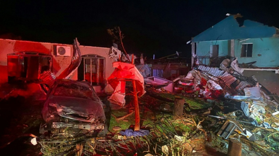 Tornado kills five, injures more than 400 in Brazil