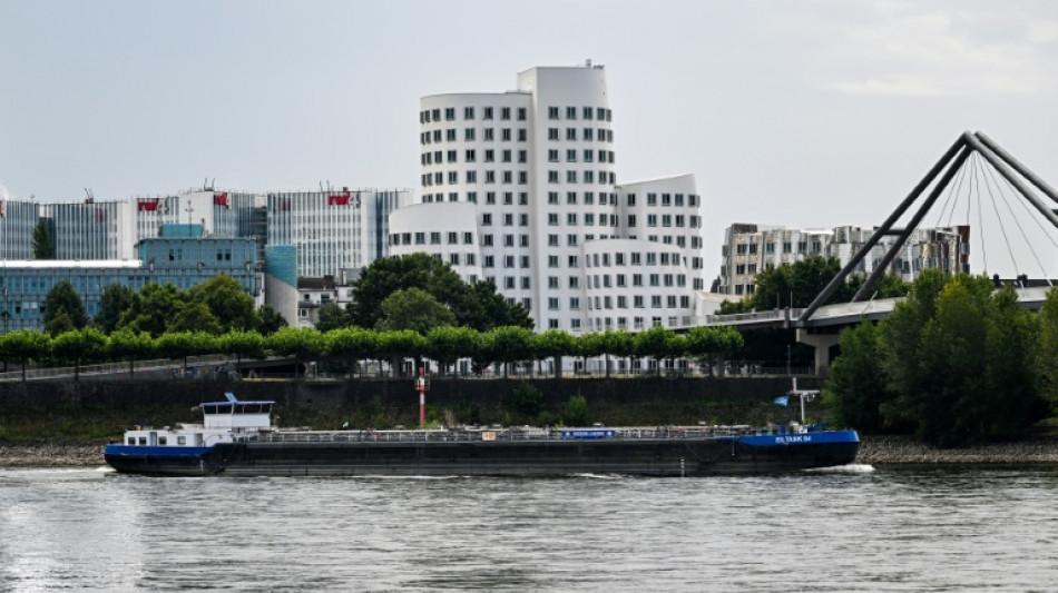 Badeverbot im Rhein: Nach D&uuml;sseldorf auch in Neuss - K&ouml;ln stimmt im September ab