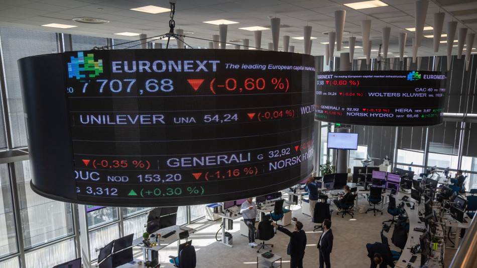Borsa: l'Europa ancora in tensione, prosegue la corsa del petrolio