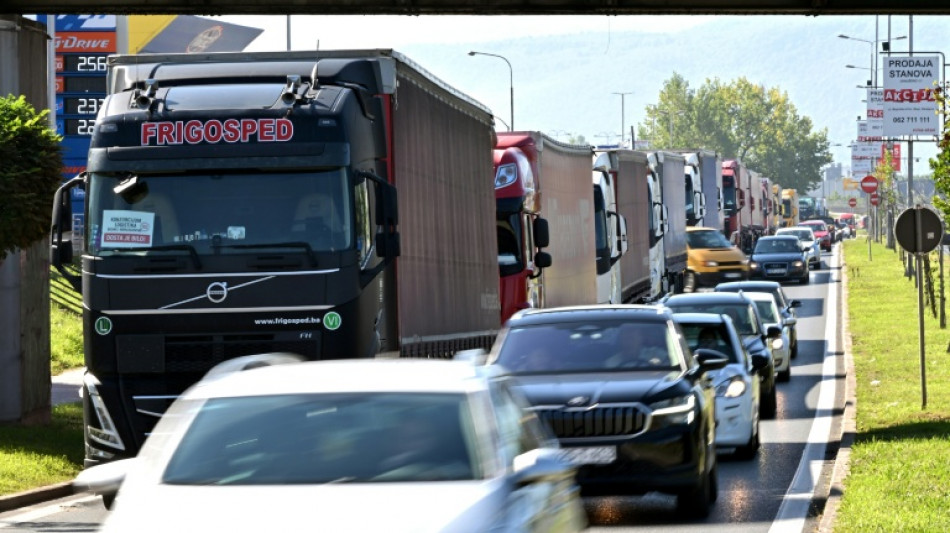 Bosnian truckers block deliveries in protest over EU rules