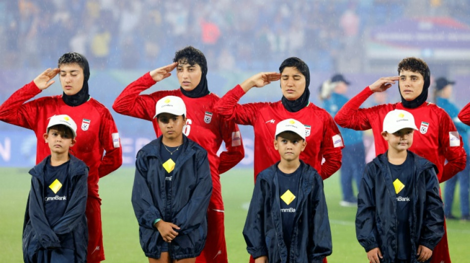 Australien gew&auml;hrt iranischen Fu&szlig;ballerinnen Asyl 